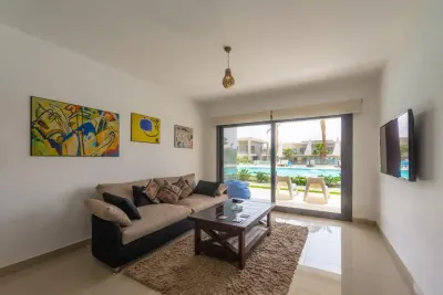 شقة فاخرة على المسبح — El Gouna — صورة 7 من 10