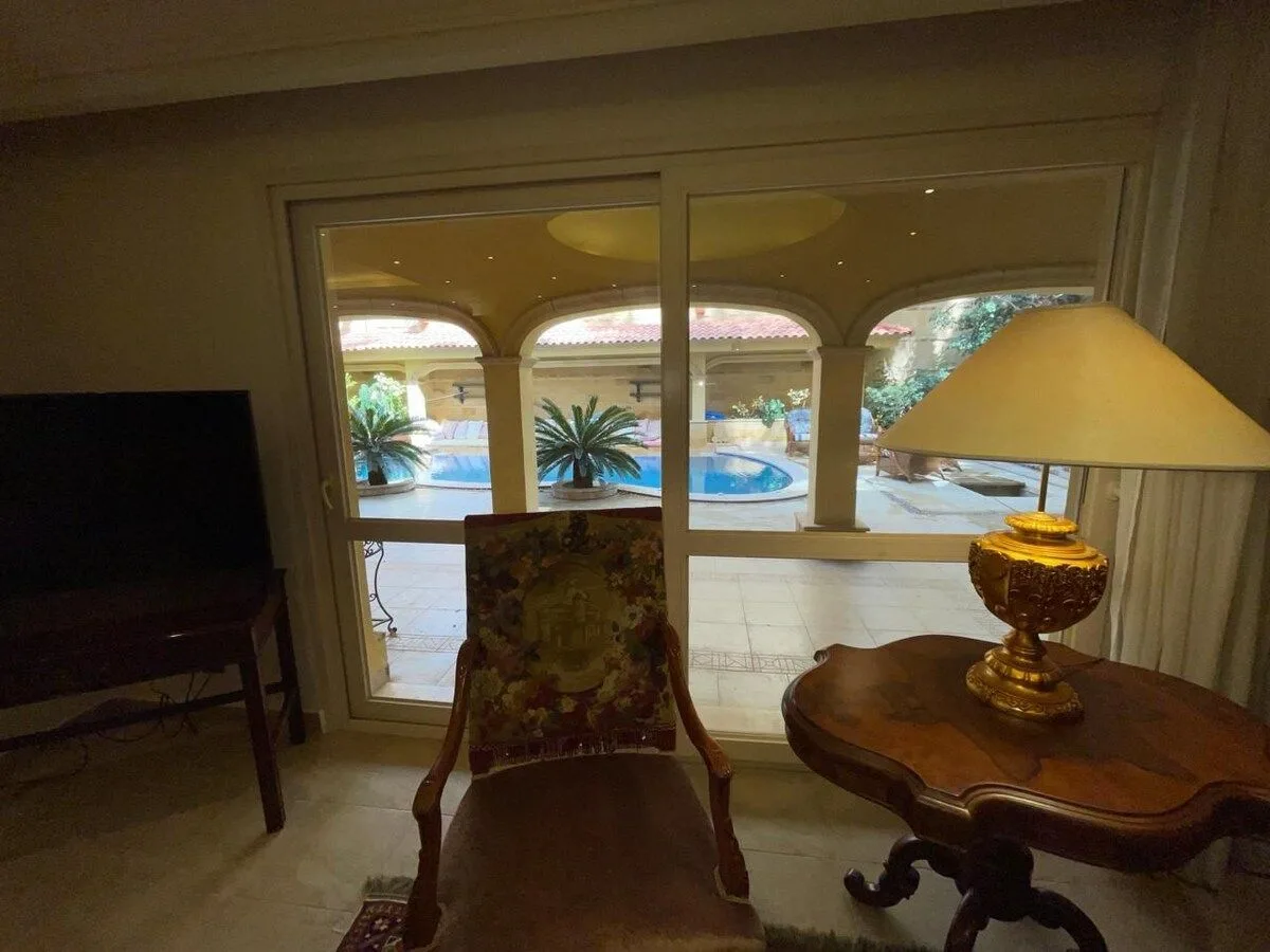 Cozy Villa with Private Pool — photo 9 of 10