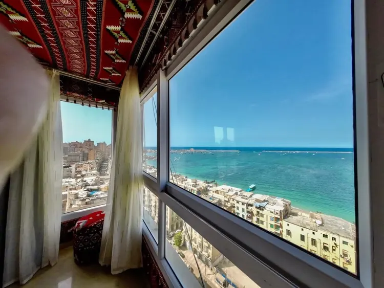 ليالٍ عربية على البحر (2) 2