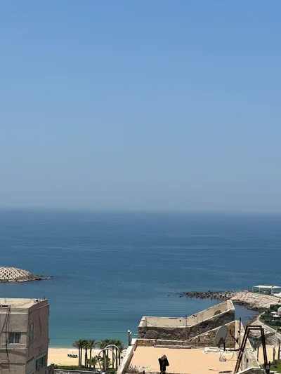 ملاذ بإطلالة على البحر — San Stefano (B) — صورة 6 من 10