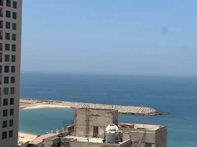 ملاذ بإطلالة على البحر — San Stefano (B) — صورة 7 من 10