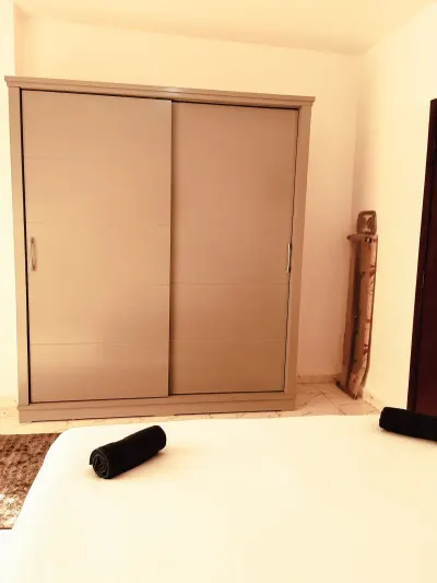 شقة عصرية مريحة بغرفة نوم واحدة — صورة 10 من 10