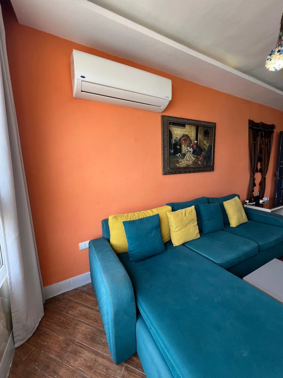 Downtown Sea View Suites (B) — photo 9 of 10