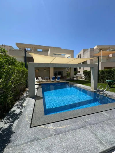 شاليه فاخر على ملعب الجولف مع مسبح خاص — Hacienda Bay — صورة 2 من 10
