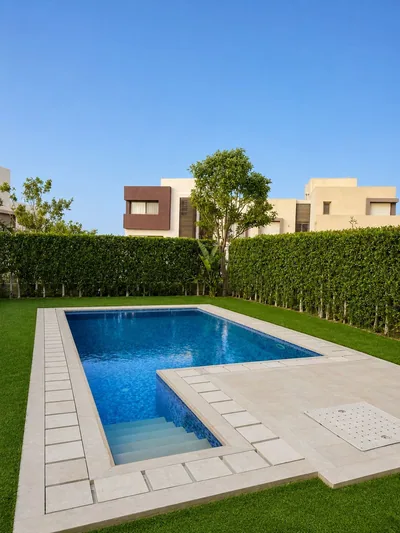 Five-Bedroom Townhouse with Private Pool — Hacienda Bay — photo 2 of 10