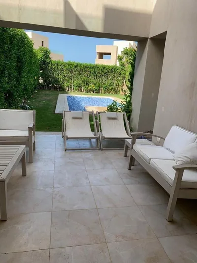 Five-Bedroom Townhouse with Private Pool — Hacienda Bay — photo 6 of 10